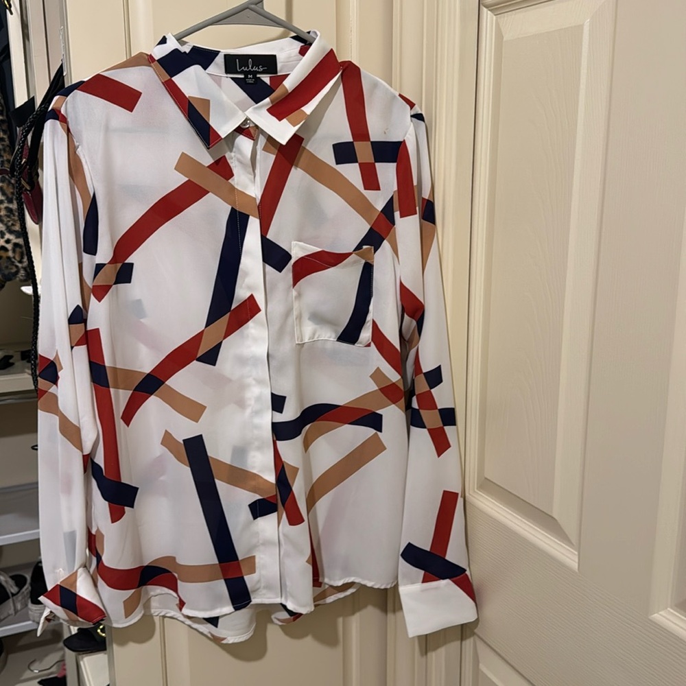 Lulus button down shirt - size medium
